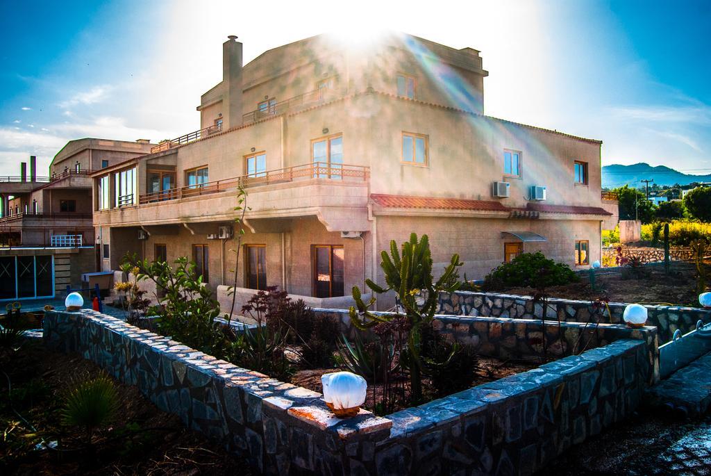 Hotel Ledras 겐나디 외부 사진
